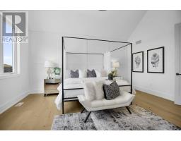 868 EAGLETRACE DRIVE - 26