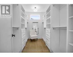 868 EAGLETRACE DRIVE - 30