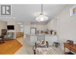 86 CALVERT LANE - 24