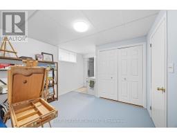 86 CALVERT LANE - 28