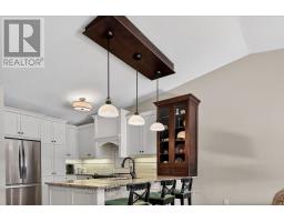 79 - 1241 BEAVERBROOK AVENUE - 15