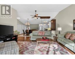 79 - 1241 BEAVERBROOK AVENUE - 22