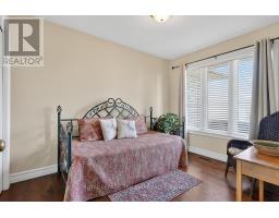 79 - 1241 BEAVERBROOK AVENUE - 33