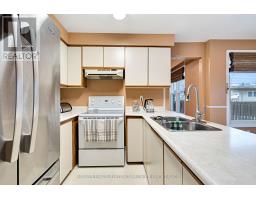 26 SLOANE CRESCENT - 11