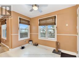 26 SLOANE CRESCENT - 14