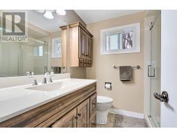 26 SLOANE CRESCENT - 20