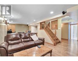 26 SLOANE CRESCENT - 26