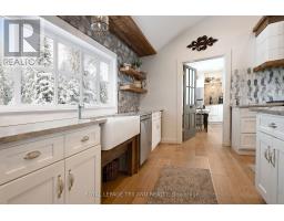 5540 CARRIAGE ROAD - 20