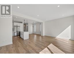 10 - 101 SWALES AVENUE - 19