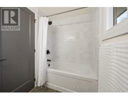 17 - 135 BELMONT DRIVE - 18