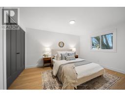 17 - 135 BELMONT DRIVE - 23