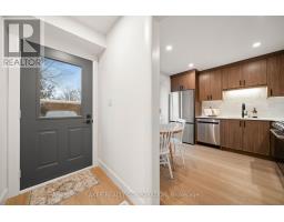 17 - 135 BELMONT DRIVE - 3