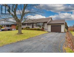 5 MONTCALM STREET N - 2