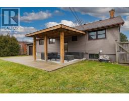 5 MONTCALM STREET N - 37