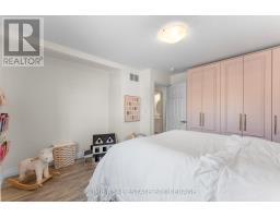 111 LOSSING DRIVE - 27