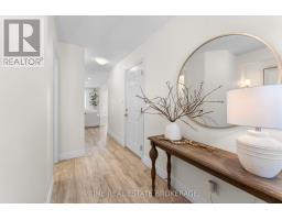 111 LOSSING DRIVE - 5