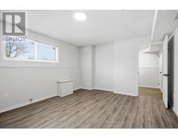 959 LAWSON ROAD - 32