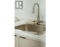 1382 SHIELDS PLACE - 36