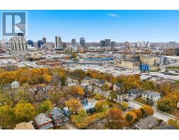 3 - 49 RIDOUT STREET S - 46