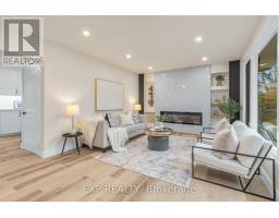 239 COMMISSIONERS ROAD W - 2