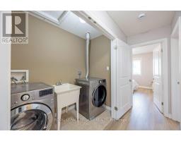 8 - 2089 BEAVERBROOK AVENUE - 29