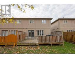 8 - 2089 BEAVERBROOK AVENUE - 40