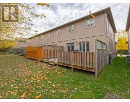 8 - 2089 BEAVERBROOK AVENUE - 41