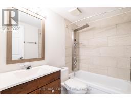 503 - 155 KENT STREET - 17