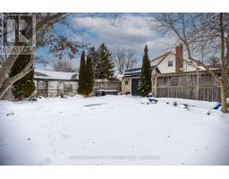 32 THIRD AVENUE - 24