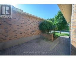 9 - 445 RIVERSIDE DRIVE - 6