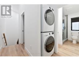 822 MAITLAND STREET - 16