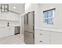 822 MAITLAND STREET - 34