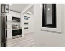 822 MAITLAND STREET - 37