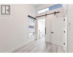 822 MAITLAND STREET - 43