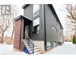 822 MAITLAND STREET - 48