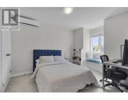 916 ROULSTON STREET - 21