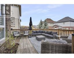 916 ROULSTON STREET - 29