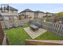 916 ROULSTON STREET - 30