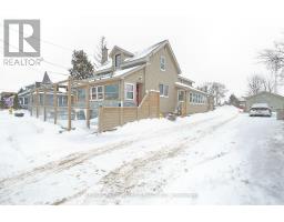 16 ONTARIO STREET N - 18