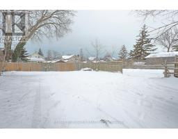 16 ONTARIO STREET N - 21