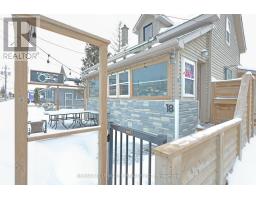 16 ONTARIO STREET N - 23