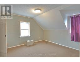 16 ONTARIO STREET N - 35