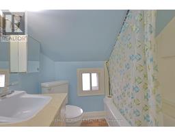 16 ONTARIO STREET N - 36