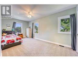 703 WELLINGTON STREET - 26