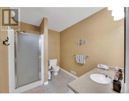 9 GERALD CRESCENT - 38