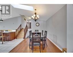 9 GERALD CRESCENT - 9