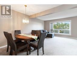 63 - 1990 WAVELL STREET - 15