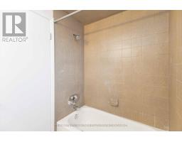 63 - 1990 WAVELL STREET - 27