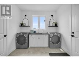 243 SONGBIRD LANE - 25