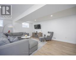 97 SIMCOE AVENUE - 44